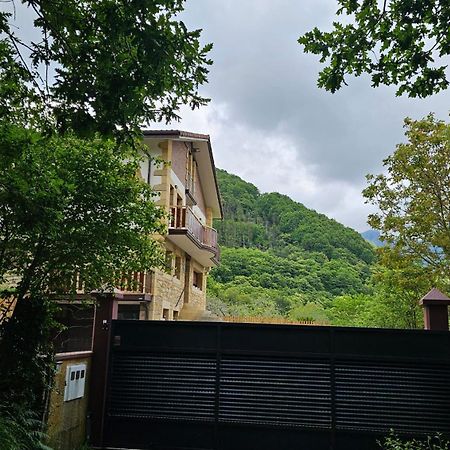 Casa Rural Simonan Borda Oiartzun Eksteriør billede